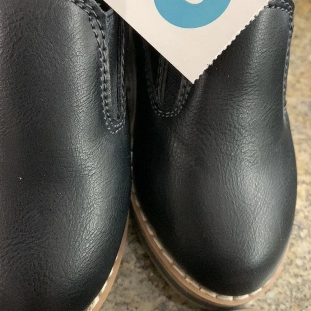 Cat & Jack Boy Neal Loafers Black